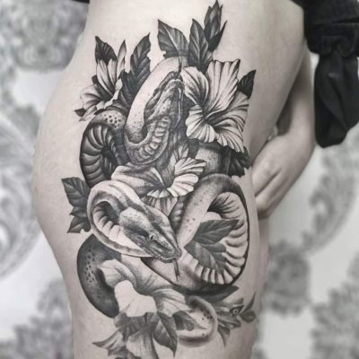 Koukos-Selfmade-Tattoo-Berlin-Vegan-Flower-Snake-Nature